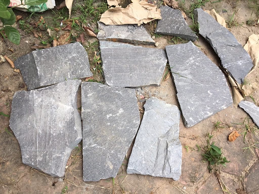 giá đá rối lát sân vườn
